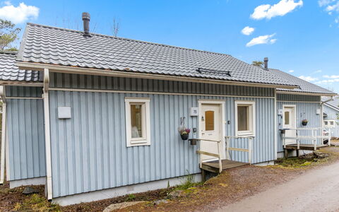 Korpilammenhuvilat 7A: Schnee, Winter, Holz, Hütte, Haus, Dach, Hütte, Zuhause, Einfrieren, Blockhaus
