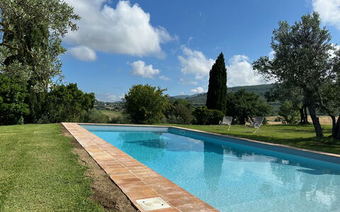 Molinazzo: Blau, Schwimmbad, Garten, Landscaping, Schatten, Water Feature, Hazienda, Immergrün, Hinterhof