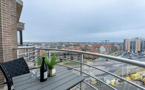Zon & Zee with Seaview