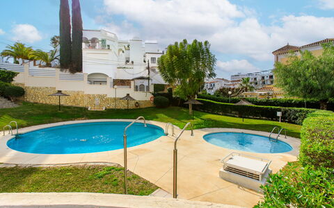 Valparaiso: Wohngebiet, Schwimmbad, Zuhause, Estate, Wohnung, Resort, Villa, Garten, Landscaping, Eigentumswohnung