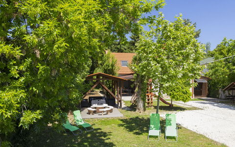 Badacsonyörs 101: Schatten, Hütte, Garten, Hinterhof, Garten, Outdoor Struktur, Eco Hotel, Gartenmöbel, Tisch Im Freien, Gartenbauten