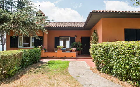 Villa El Olivar: Haus, Wohngebiet, Dach, Zuhause, Garten, Estate, Rasen, Hütte, Bauernhaus, Hazienda