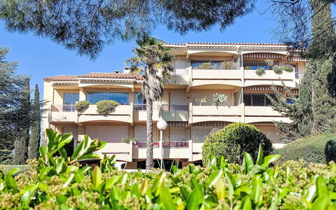 Les Jardins du Soleil: Wohnung, Balkon, Hazienda, Hotel, Schatten, Resort, Villa, Villa, Eco Hotel