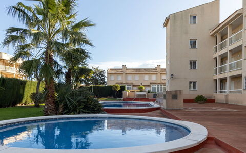 Costa Blanca Iii: Schatten, Wohnung, Balkon, Landscaping, Garten, Gartenmöbel, Villa