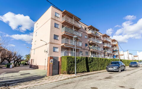 Ponderosa: Schatten, Wohnung, Balkon, Landscaping, Garten, Gartenmöbel, Villa