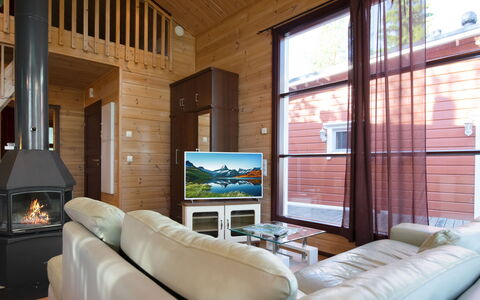 Tiirinniemi 27 a: Holz, Flooring, Interior Design, Decke, Möbel, Fussboden, Couch, Wohnzimmer, Zimmer, Zuhause