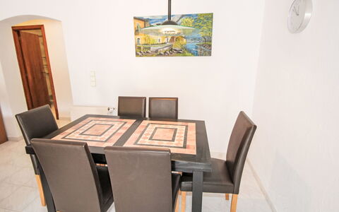 Roca Mas Mato: Möbel, Holz, Flooring, Tabelle, Interior Design, Fussboden, Küche & Esszimmer Tisch, Braun, Stuhl, Esszimmer
