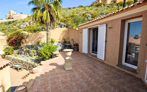 Cortijo Cabrera: Blumentopf, Garten, Landscaping, Zimmerpflanze, Schatten, Hazienda, Stuhl, Gartenmöbel