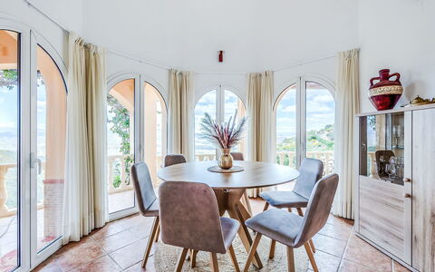 Cortijo Cabrera: Interior Design, Holz, Möbel, Flooring, Fussboden, Decke, Stuhl, Esszimmer, Küche & Esszimmer Tisch, Zimmer