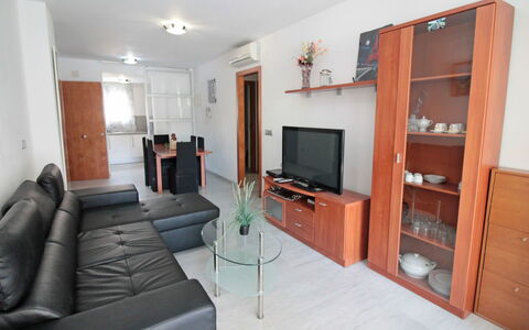 Elegance: Zimmer, Eigentum, Möbel, Wohnzimmer, Gebäude, Interior Design, Haus, Grundeigentum, Fussboden, Zuhause
