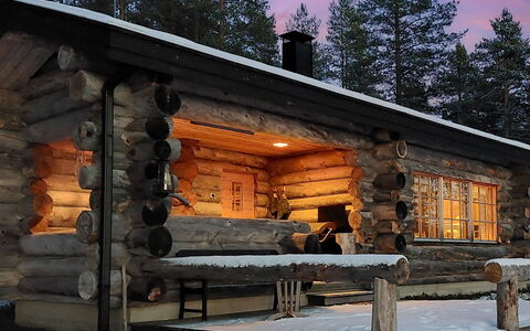 Janttara: Holz, Winter, Blockhaus, Natürliches Material, Einfrieren, Hartholz, Schnee, Holz, Feuerstelle