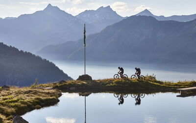 Ischgl 120: Berg, Himmel, Bergforms, Fahrrad, Fahrrad-Rad, Hügel, Gebirge