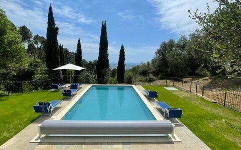 Villa Il Torrazzo, Vista Mare, Massarosa