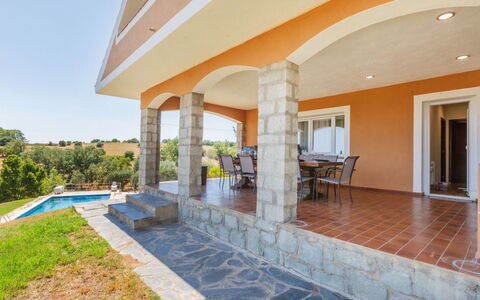 Finca El Olivar: Wohnung, Die Architektur, Wohngebiet, Eigentumswohnung, Verbundwerkstoff, Urban Design, Balkon, Mischnutzung, Schatten