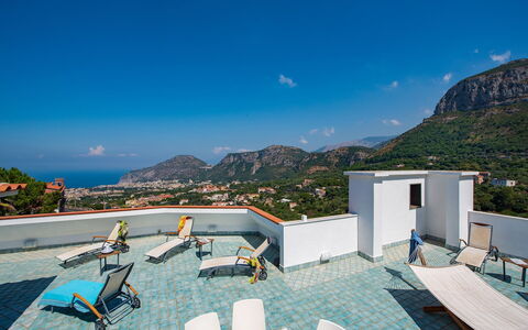Villa Sam: Resort, Hotel, Villa, Penthouse, Balkon, Eco Hotel