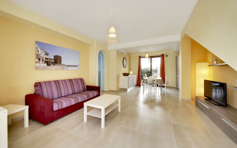 Borgo Vigata 1: Flooring, Fussboden, Decke, Resort, Stuhl, Wohnzimmer, Hotel, Couch