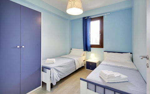 Borgo Vigata 1: Interior Design, Möbel, Fussboden, Schlafzimmer, Flooring, Decke, Wohnung, Bett, Zimmer, Zuhause