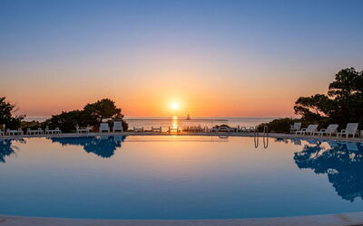 Porto Cervo 634: Wasser, Gewässer, Horizont, Dämmerung, Afterglow, Sonnenuntergang, Meer, Sonnenaufgang, Schwimmbad, Ozean