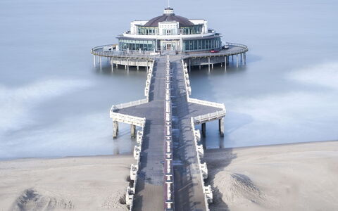 Sand Beach: Wasser, Horizont, Seebrücke, Meer, Küsten Und Ozeanische Forms, Ozean, Strand, Promenade, Küste
