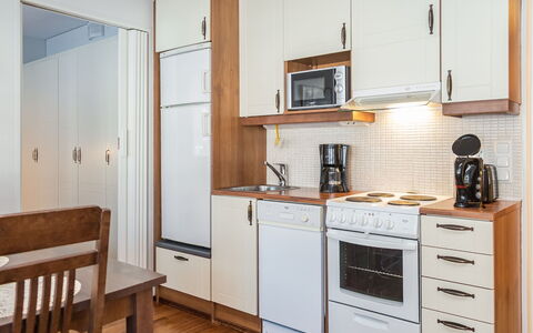 Point Vale 2 As 2: Möbel, Flooring, Cabinetry, Major Appliance, Interior Design, Holz, Küche, Küchengerät, Countertop, Fussboden