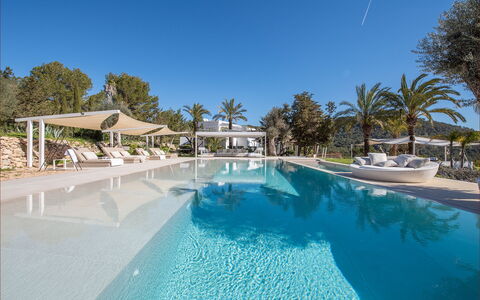 Villa the Marvel: Baum, Schwimmbad, Resort, Eco Hotel, Tropen, Schatten, Hotel, Gartenmöbel, Ferienort