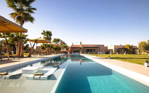 Villa Jamalu: Schwimmbad, Resort, Eco Hotel, Estate, Schatten, Villa, Hazienda, Hotel, Landscaping