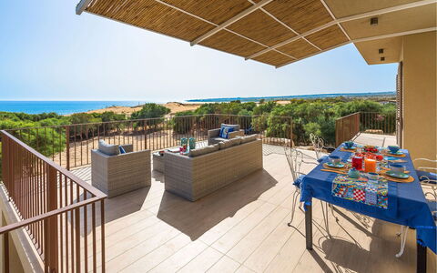 Casa Gentile: Balkon, Schatten, Veranda, Eco Hotel, Holzbeize, Resort, Estate, Stuhl, Villa, Hotel