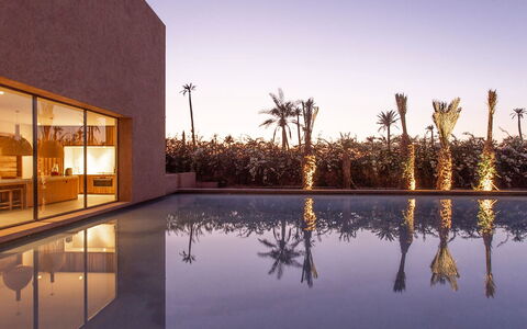 Villa Palmeraie: Die Architektur, Schwimmbad, Verbundwerkstoff, Zuhause, Resort, Reflexion, Estate, Eco Hotel, Reflecting Pool