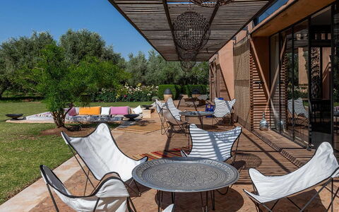Dar Moon: Möbel, Gartenmöbel, Stuhl, Schatten, Garten, Hinterhof, Eco Hotel, Garten, Outdoor Struktur, Landscaping
