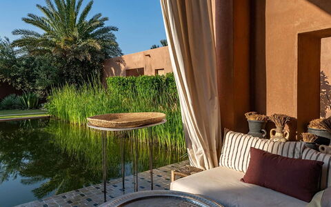 Dar Moon: Schwimmbad, Resort, Möbel, Gartenmöbel, Schatten, Eco Hotel, Hazienda, Hof, Hinterhof, Garten