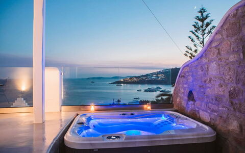 Villa Sonia: Blau, Resort, Hotel, Armatur, Badewanne, Schwimmbad, Jacuzzi, Eco Hotel, Penthouse