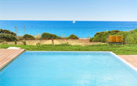Villa Smeralda: Blau, Wasser, Meer, Schwimmbad, Küsten Und Ozeanische Forms, Freizeit, Ozean, Resort, Schatten, Küste