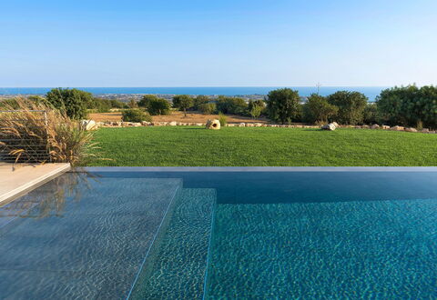 Villa Campo Verde: Blau, Schwimmbad, Resort, Water Feature, Tropen, Fliese, Eco Hotel