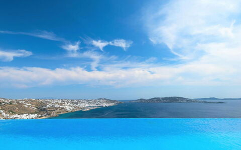 The Rose Suite with Jacuzzi: Blau, Meer, Schwimmbad, Ozean, Hotel