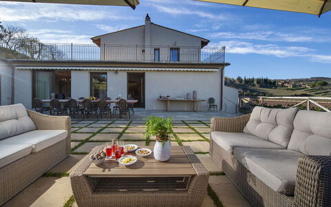 Villa Serena: Möbel, Stuhl, Gartenmöbel, Balkon, Deck, Küche & Esszimmer Tisch, Tisch Im Freien, Terrasse, Resort, Eco Hotel