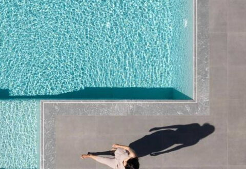 Villa Akrotiri: Schwimmbad, Freizeit, Verbundwerkstoff, Resort, Fliese, Urlaub, Gartenmöbel