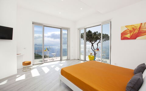 Villa del Cantone: Möbel, Interior Design, Schlafzimmer, Bett, Fussboden, Wohnung, Flooring, Zuhause, Bedding, Bettdecke