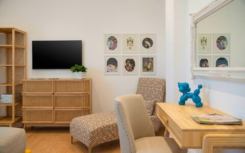 Casa Mario: Möbel, Interior Design, Holz, Flooring, Fussboden, Zimmer, Beleuchtung, Regale, Zuhause, Wohnzimmer