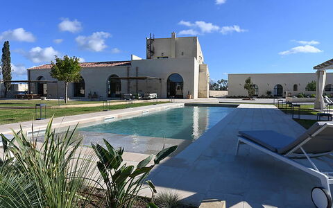 Masseria Loyola: Estate, Landscaping, Hazienda, Garten, Beton, Villa, Garten, Schatten, Hof, Villa