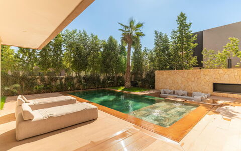 Villa Hamza: Schwimmbad, Resort, Eco Hotel, Garten, Landscaping, Schatten, Hinterhof, Villa, Hotel