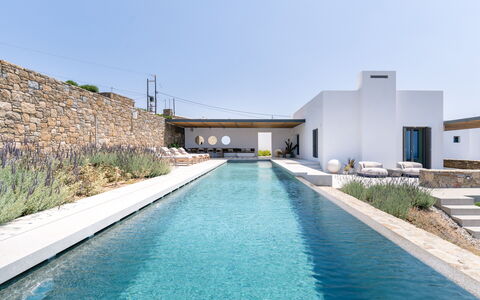 Villa Achille: Verbundwerkstoff, Schwimmbad, Resort, Fliese