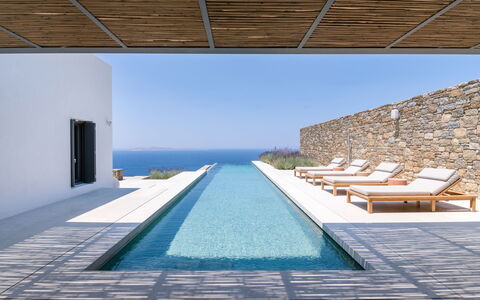 Villa Achille: Verbundwerkstoff, Schwimmbad, Resort, Eco Hotel, Walkway, Villa, Tropen, Hotel, Promenade, Planke