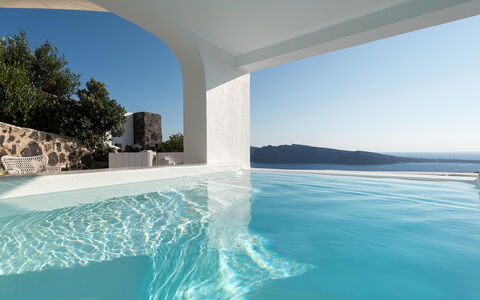 Casa Daphne: Schwimmbad, Resort