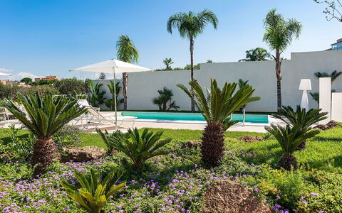 Villa la Pigna: Grün, Garten, Landscaping, Resort, Eco Hotel, Botanischer Garten, Schwimmbad