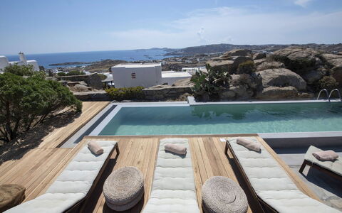 Boho House: Resort, Zutageliegen, Villa, Sonnenliege, Penthouse, Gartenmöbel, Schwimmbad