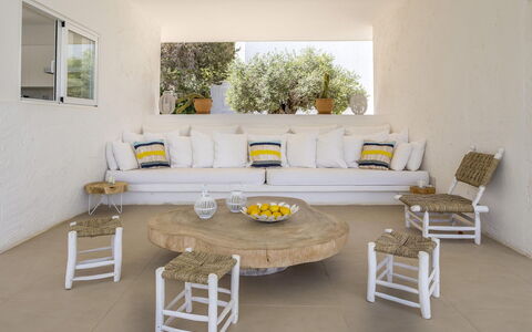 Can Las Palmas: Möbel, Stuhl, Gartenmöbel, Natürliches Material, Couch, Wohnzimmer, Design, Zimmerpflanze, Kaffetisch