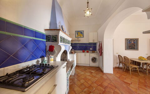 Casa Angels: Flooring, Interior Design, Fussboden, Decke, Küche, Fliese, Möbel, Zimmer, Countertop