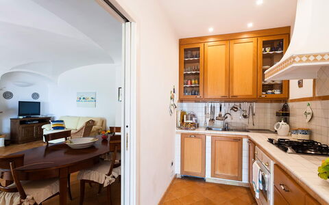 Casa Dorothea 2: Möbel, Interior Design, Küche, Flooring, Countertop, Holz, Küchengerät, Decke, Fussboden, Cabinetry