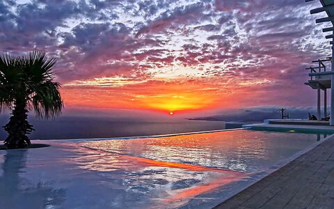 Fanaria Villa: Dämmerung, Afterglow, Horizont, Sonnenuntergang, Sonnenaufgang, Wolke, Abend, Meer, Morgenröte, Ozean