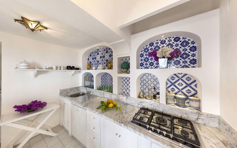 Mansour: Interior Design, Flooring, Fussboden, Fliese, Küche, Design, Zimmerpflanze, Countertop, Blumendesign, Blumentopf